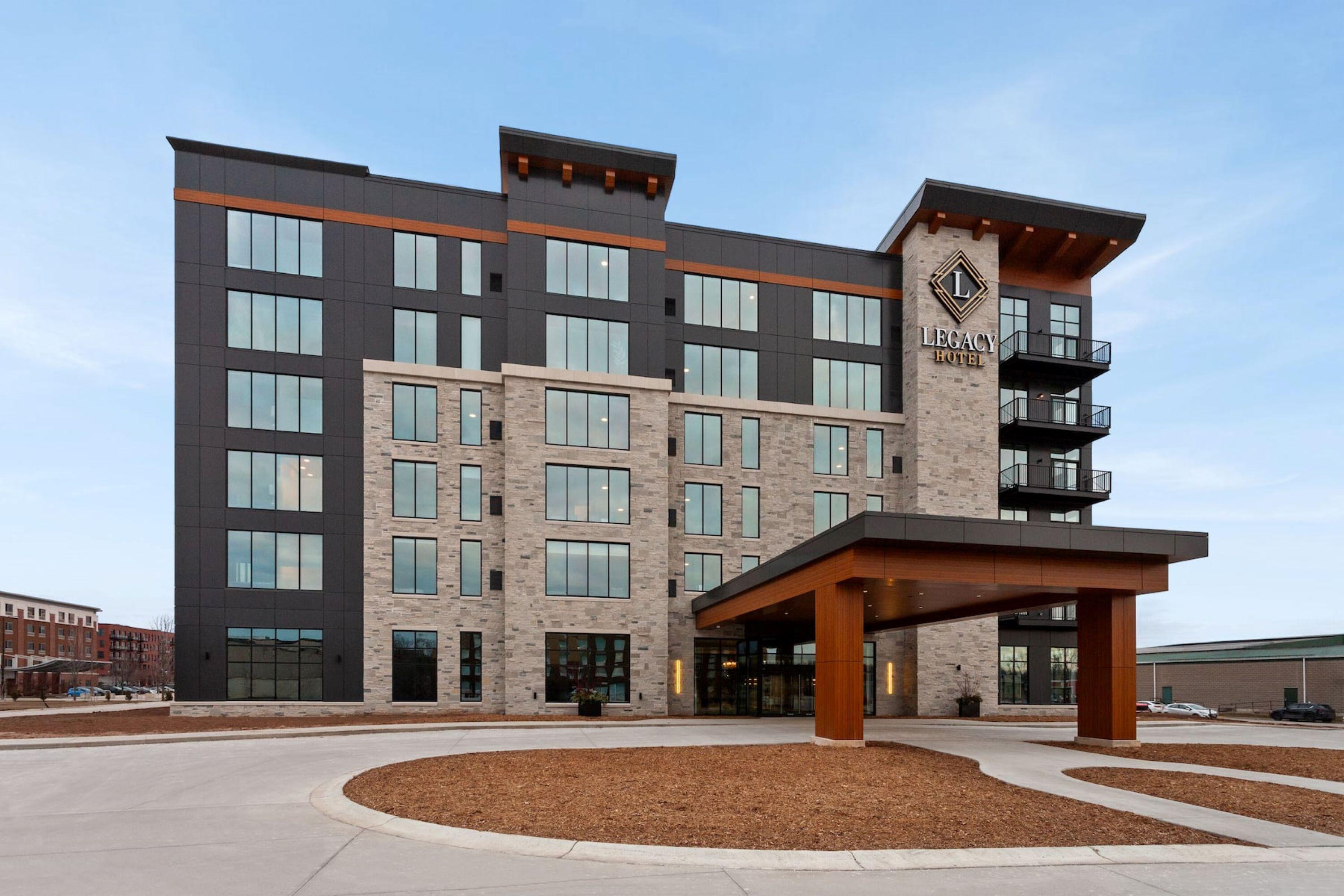 Legacy Hotel, Trademark Collection By Wyndham Green Bay Exterior photo