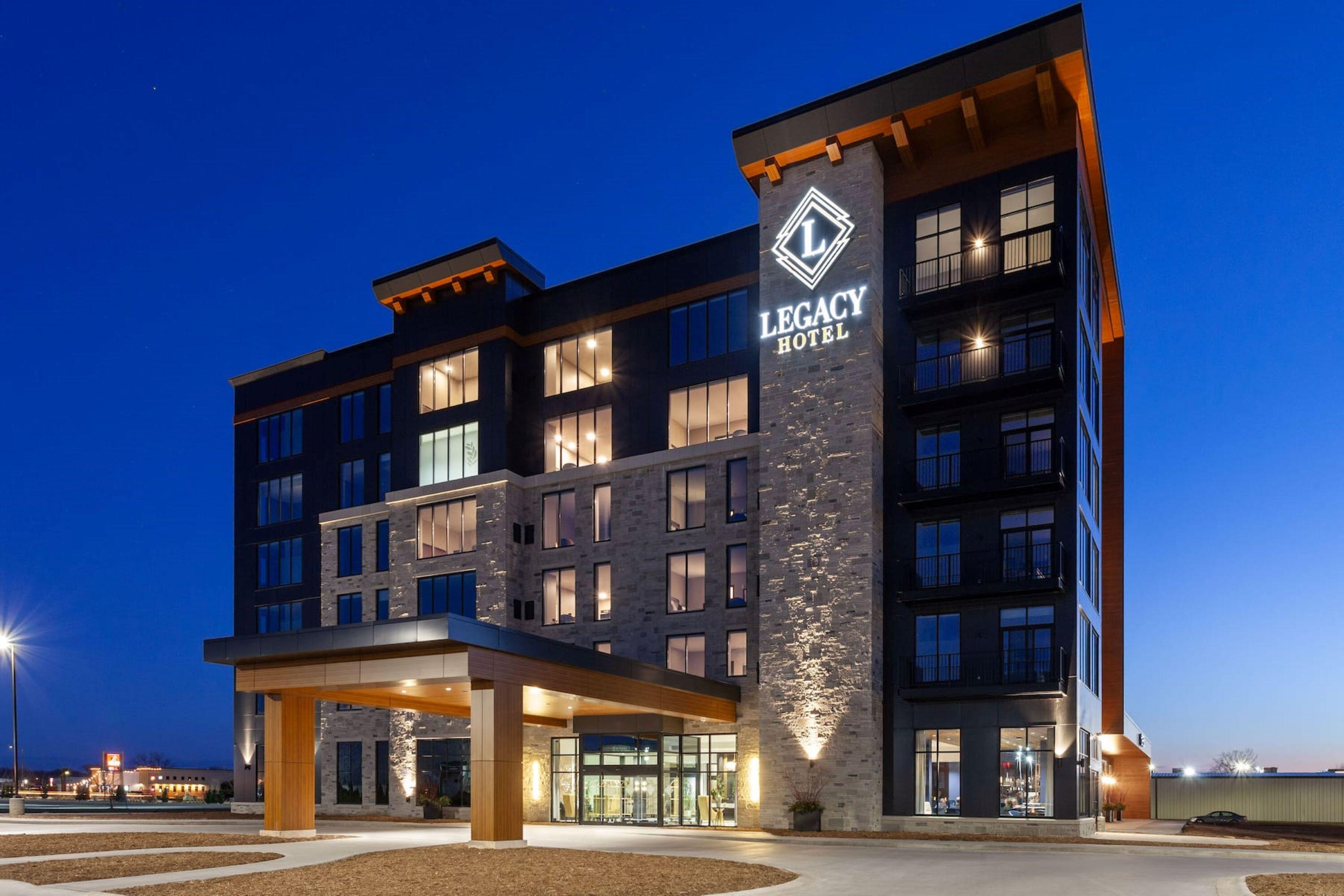 Legacy Hotel, Trademark Collection By Wyndham Green Bay Exterior photo